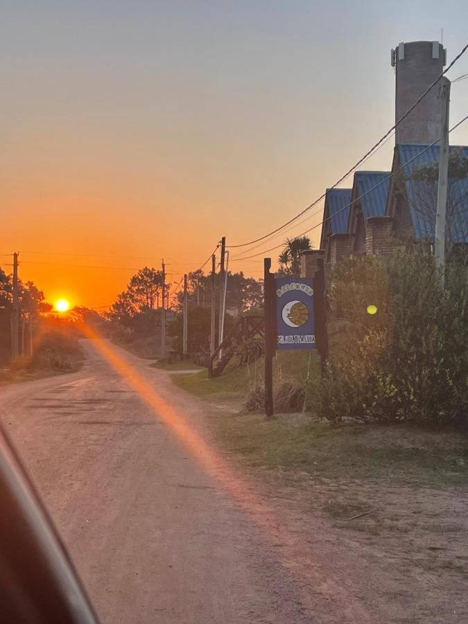 Balcones Del Sol Y La Luna Punta Del Diablo Esterno foto